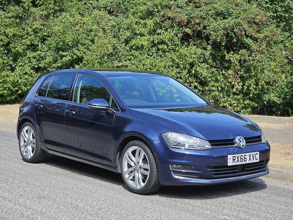 Volkswagen Golf Tsi Bluemotion Tech Gt Edition Blue