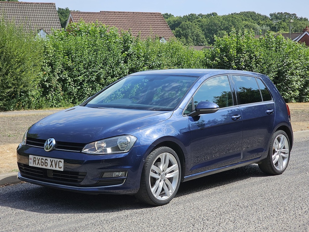 Volkswagen Golf Tsi Bluemotion Tech Gt Edition Blue #4