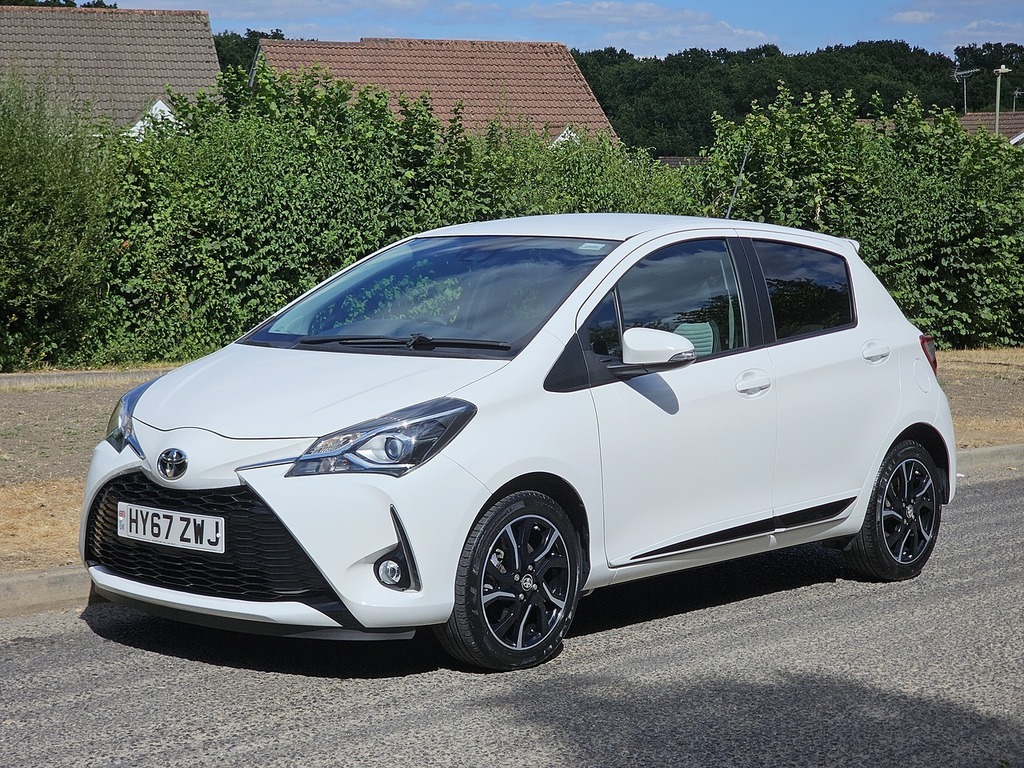 Toyota Yaris Vvt-i Design HY67ZWJ White #4