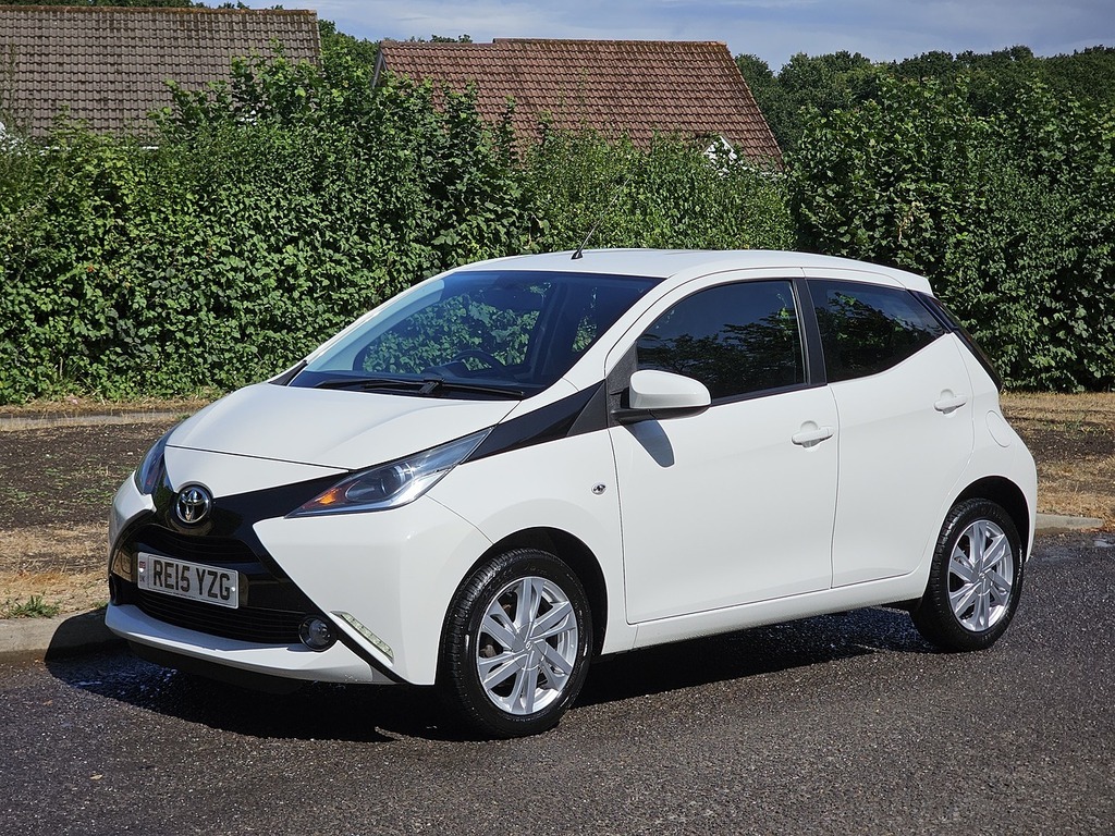 Toyota Aygo Vvt-i X-pression White #4