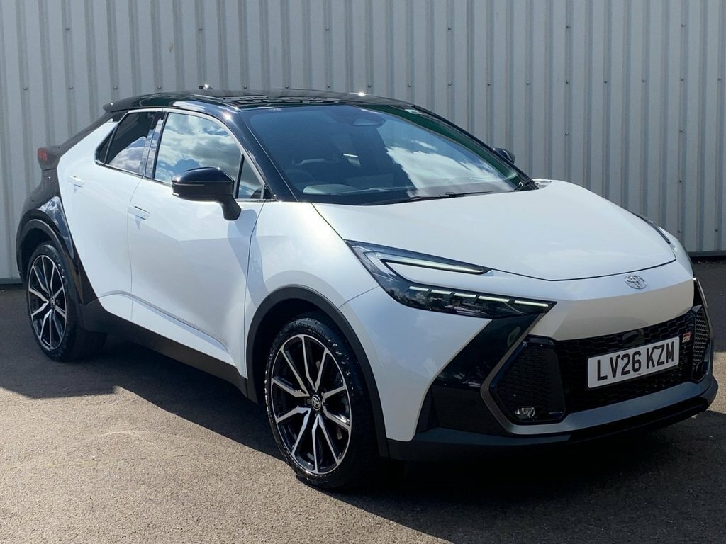 Toyota C-Hr 2026 2.0 Vvt 13.6Kwh Gr Sport Suv Plug- White #4