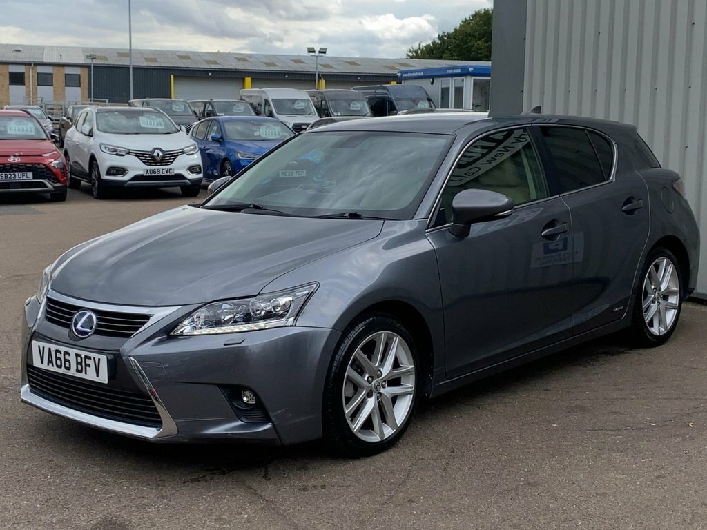 Lexus CT 2017 1.8 200H Premier Hatchback Hybrid Grey #3