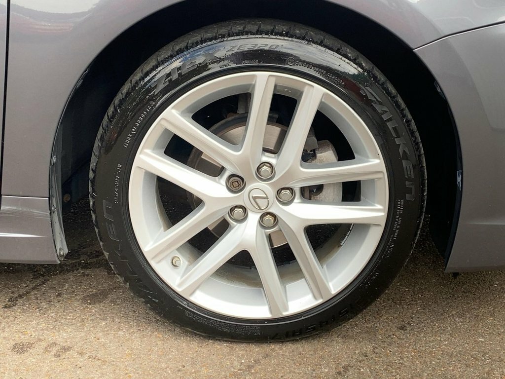 Lexus CT Hatchback 1.8 200H Sport Cvt Euro 6 Ss 201 White #18