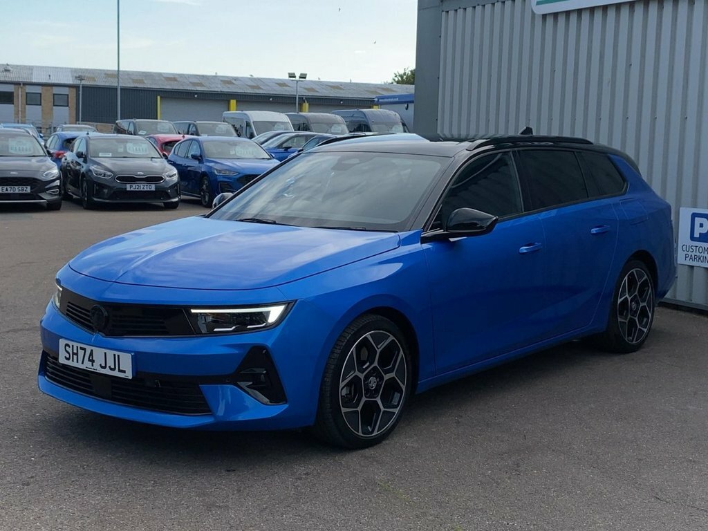 Vauxhall Astra 2024 1.6 12.4Kwh Ultimate Sports Tourer Blue #3