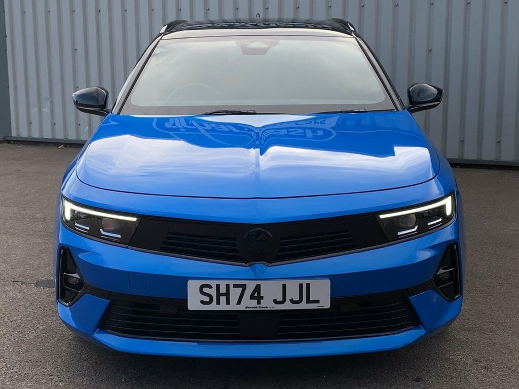 Vauxhall Astra 2024 1.6 12.4Kwh Ultimate Sports Tourer Blue #2
