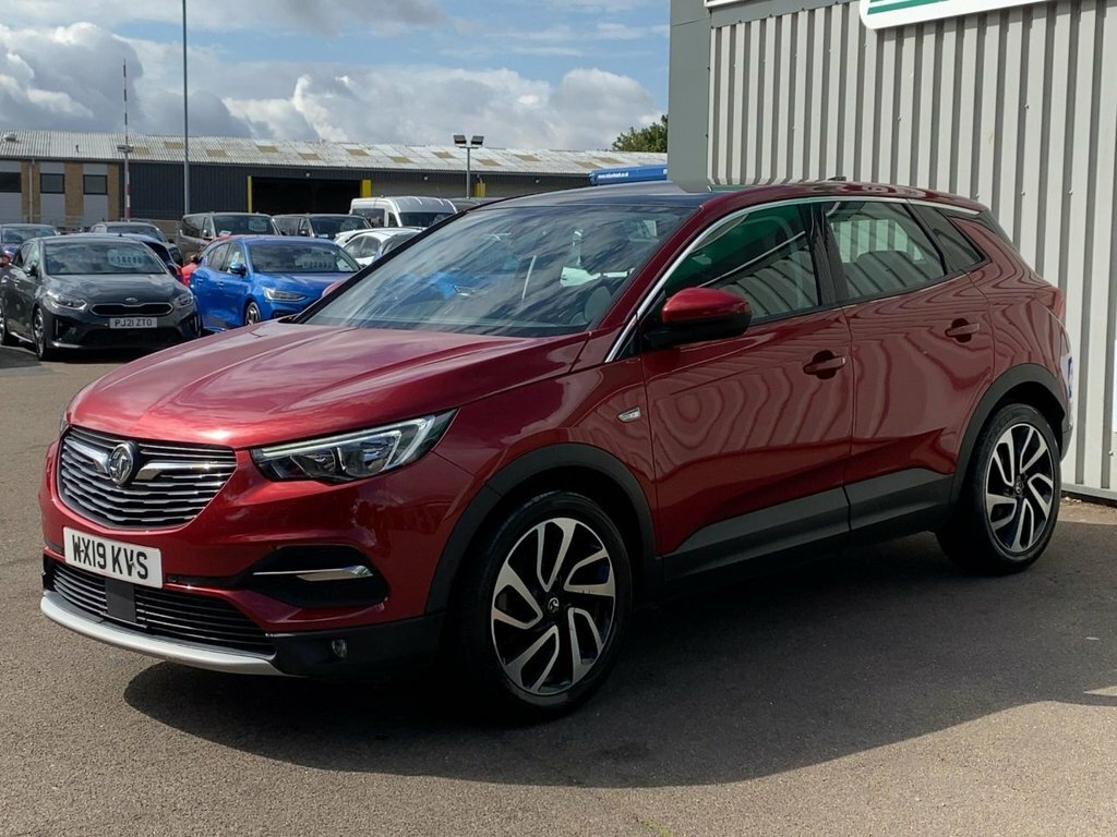 Vauxhall Grandland X 2019 1.2 Turbo Elite Nav Suv 8Spd Red #3