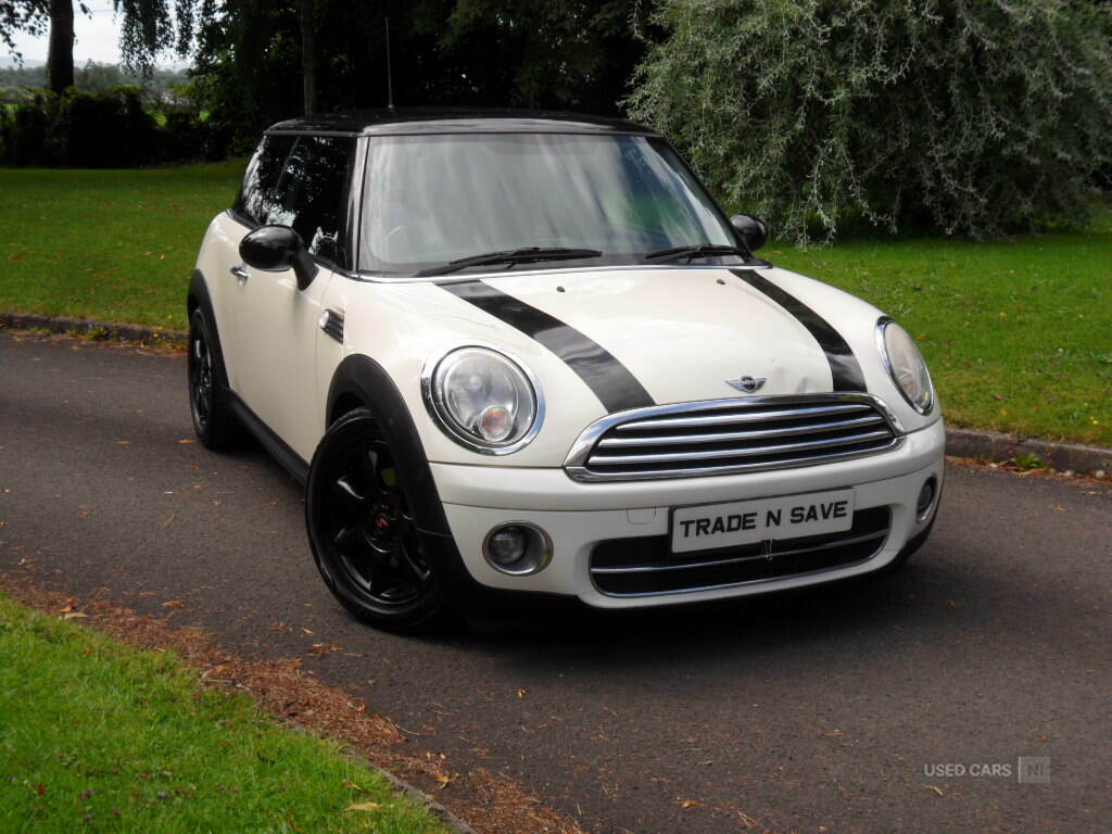 Mini Hatch 1.6 Cooper D White #3