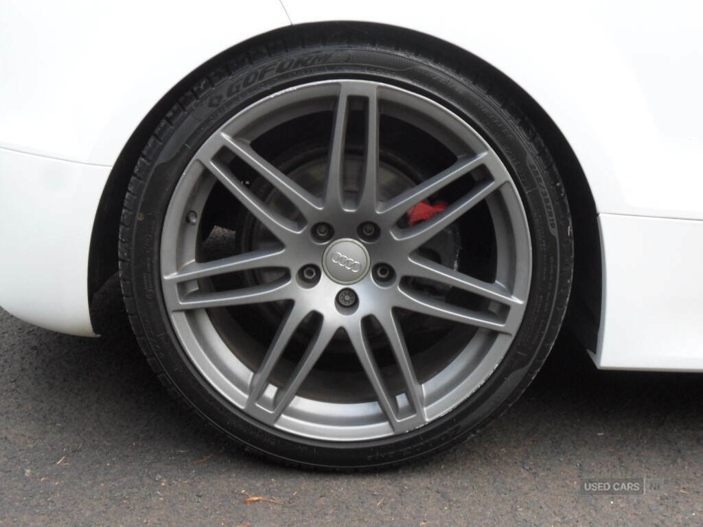 Audi TT 2.0T Fsi Black Edition KFZ3199 White #5
