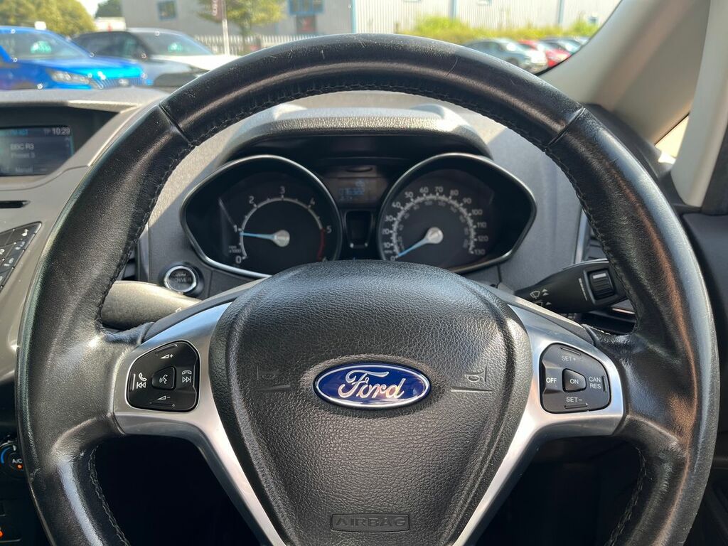 Ford Ecosport 1.5 Tdci 95 Zetec Black #13