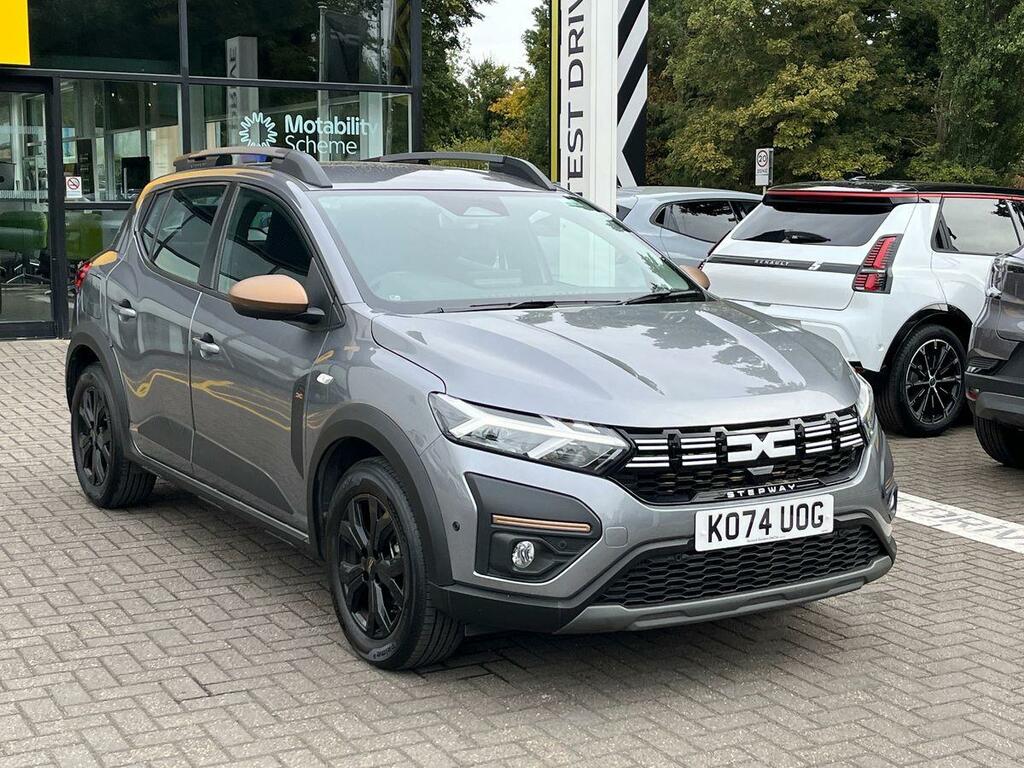 Dacia Sandero Stepway Hatchback Extreme KO74UOG Grey
