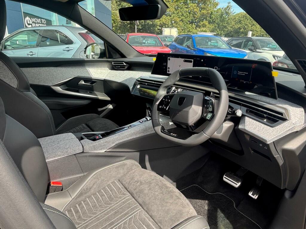 Peugeot 3008 157Kw Gt 73Kwh Blue #10