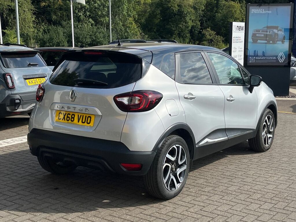 Renault Captur Hatchback Iconic CX68VUO Silver #3