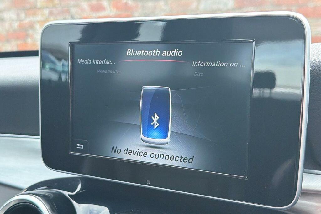 Mercedes-Benz C Class C250 D Amg Line Premium Plus Convertible 201 Bhp Blue #22