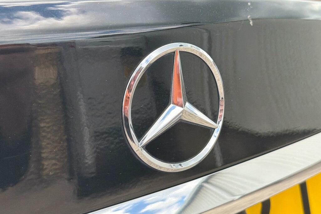 Mercedes-Benz C Class C250 D Amg Line Premium Plus Convertible 201 Bhp Blue #47
