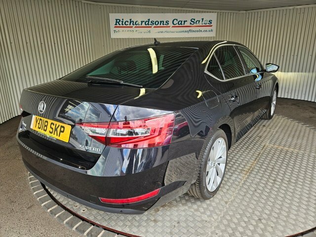 Skoda Superb 1.4 Tsi Act Se L Executive Hatchback Ds Black #4