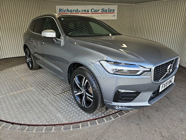 Volvo XC60 2.0 D4 R-design Suv Awd Euro 6 Grey
