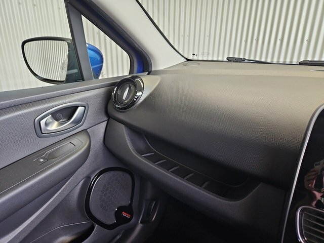 Renault Clio 0.9 Tce Dynamique S Nav Hatchback Manua White #28