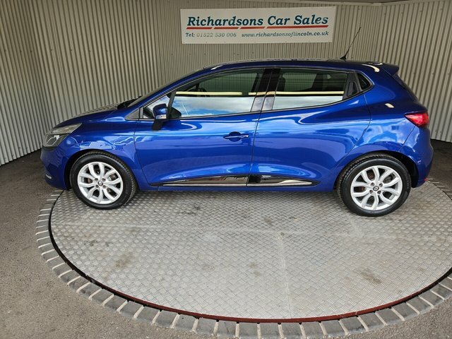 Renault Clio 0.9 Tce Dynamique S Nav Hatchback Manua White #12