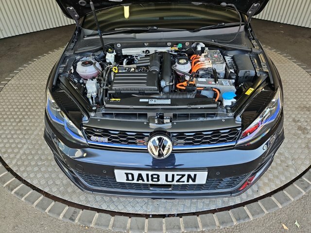 Volkswagen e-Golf 1.4 Tsi 8.7Kwh Gte Advance Hatchback Pl Black #4