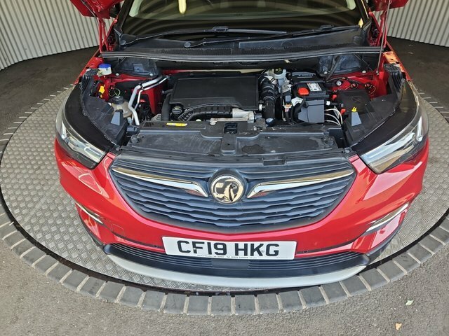 Vauxhall Grandland X 1.2 Turbo Gpf Sport Nav Suv Euro Red #3