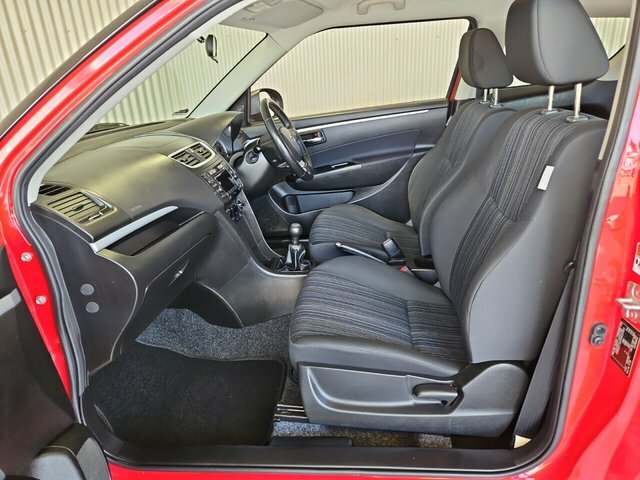 Suzuki Swift 1.6 Sport Hatchback Euro 5 136 Black #25