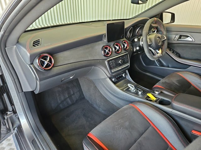 Mercedes-Benz CLA Class 1.6 Cla180 Amg Line Coupe Euro 6 Black #49