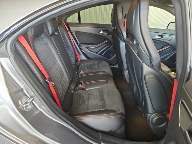 Mercedes-Benz CLA Class 1.6 Cla180 Amg Line Coupe Euro 6 Black #28