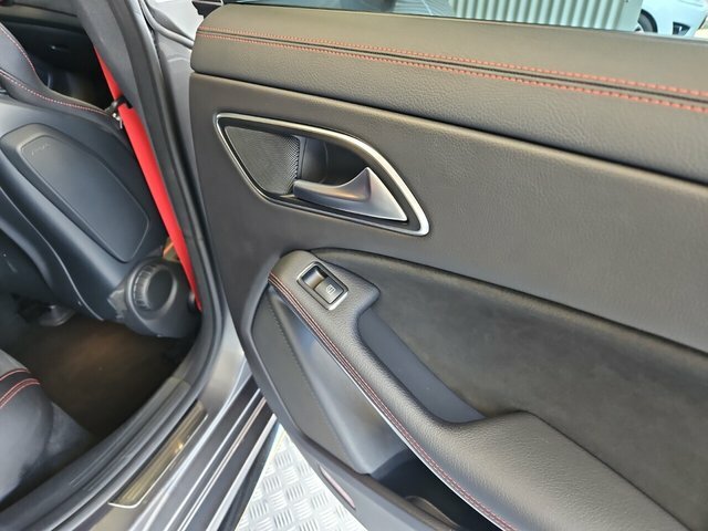 Mercedes-Benz CLA Class 1.6 Cla180 Amg Line Coupe Euro 6 Black #29