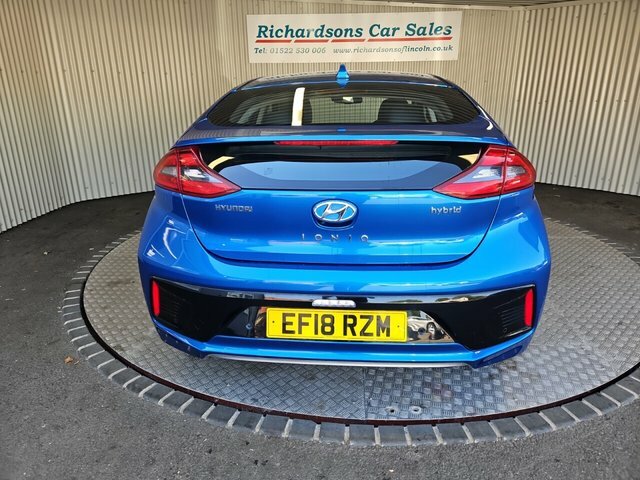 Hyundai Ioniq Ioniq Premium Se Bev Silver #7
