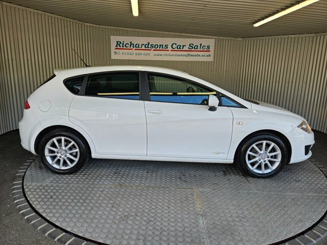 Seat Leon 1.2 Tsi Se Copa Hatchback Euro 5 White #2
