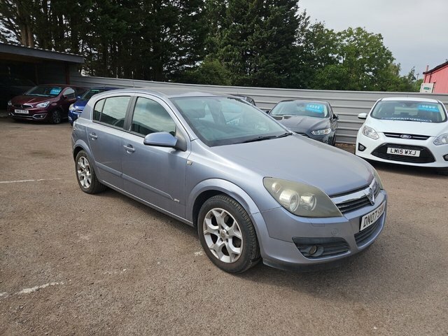 Vauxhall Astra 1.6I 16V Sxi Hatchback 158 G Km Silver #2
