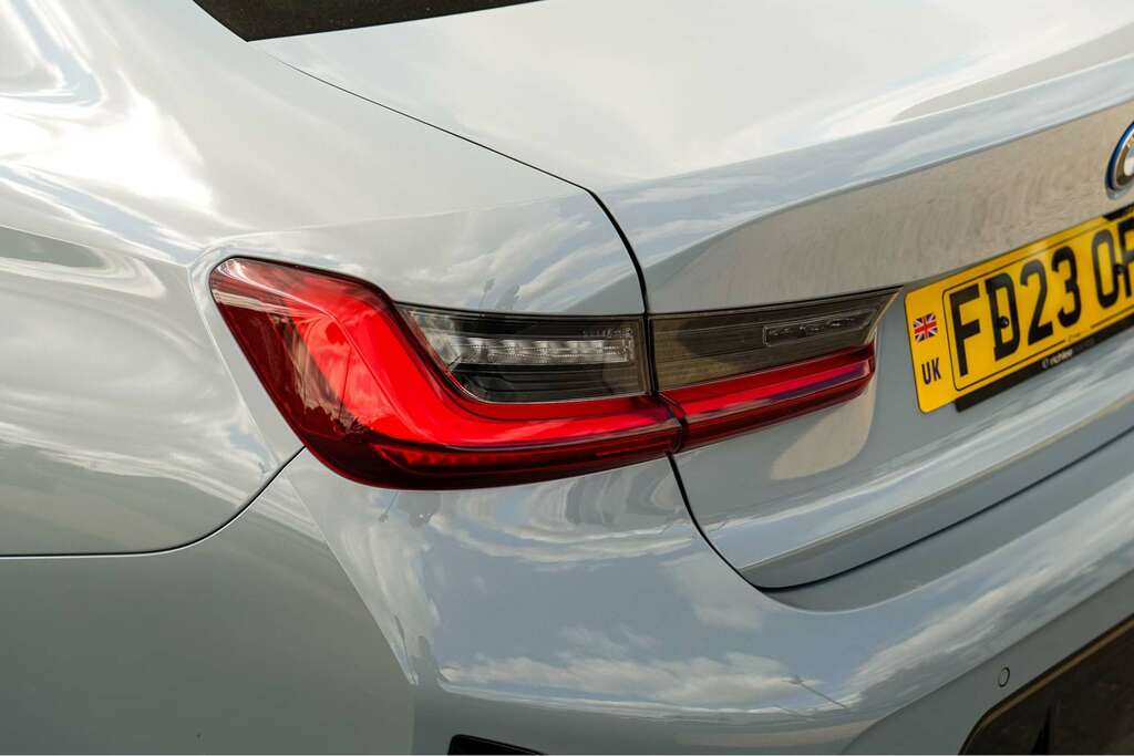 BMW 3 Series Bmw 3 Series 2.0 330E 12Kwh M Sport Saloon Pet FD23OPW Grey #4