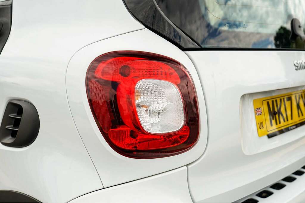 Smart Fortwo Smart Fortwo 0.9 Fortwo Edition White T White #3