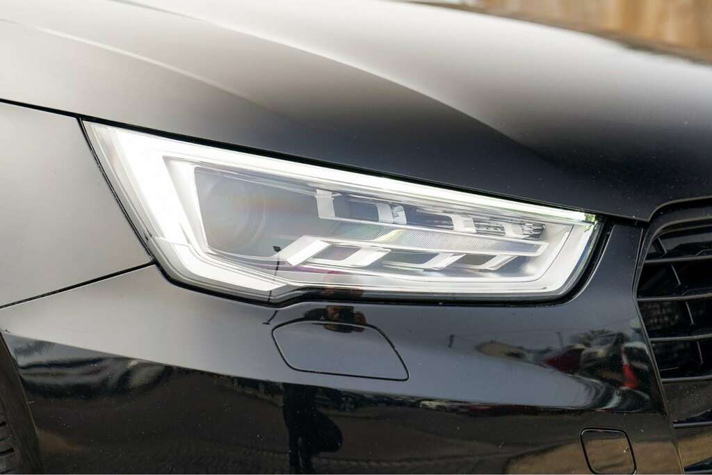 Audi A1 Audi A1 1.4 A1 Sportback Tfsi Black Edition Nav Se Black #2