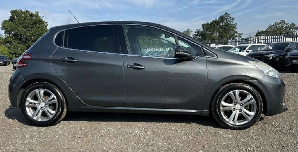 Peugeot 208 1.2L Allure Grey #3