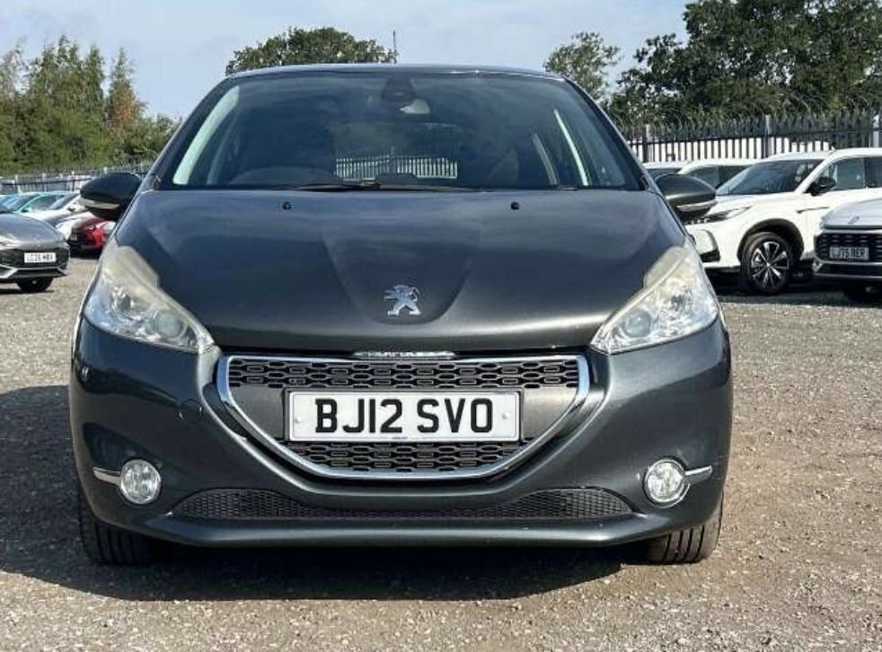 Peugeot 208 1.2L Allure Grey #5