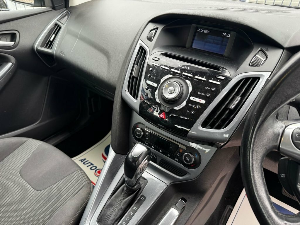 Ford Focus Estate 1.6 Tdci Edge Euro 5 Ss 201262 Silver #11