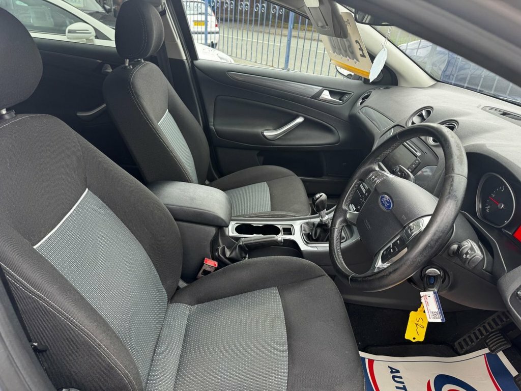 Ford Mondeo 2.0 Tdci 140 Titanium X Business Edition White #8