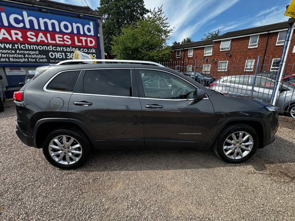 Jeep Cherokee 2.2L Limited Grey #4