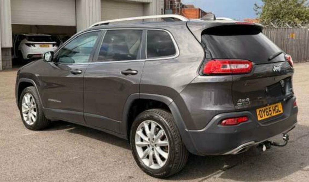 Jeep Cherokee 2.2L Limited Grey #4