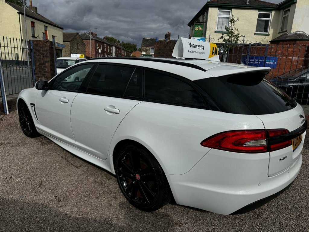 Jaguar XF 2.2L R-sport White #3