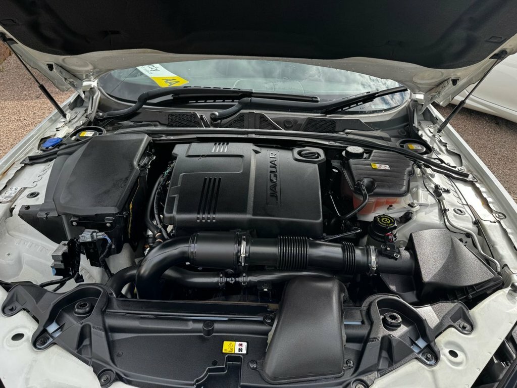 Jaguar XF 2.2L D R-sport Black 200 Bhp Black #21