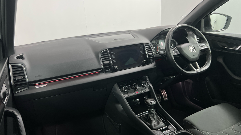 Skoda Karoq 2.0 Tsi Sportline Suv Dsg 4Wd Euro 6 S YE69WFF White #2