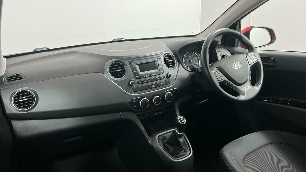 Hyundai I10 1.2 Se Hatchback Euro 6 87 Ps Red #2
