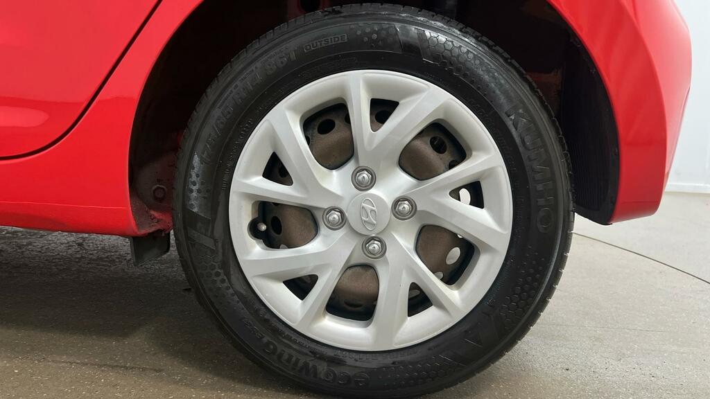 Hyundai I10 1.2 Se Hatchback Euro 6 87 Ps Red #5