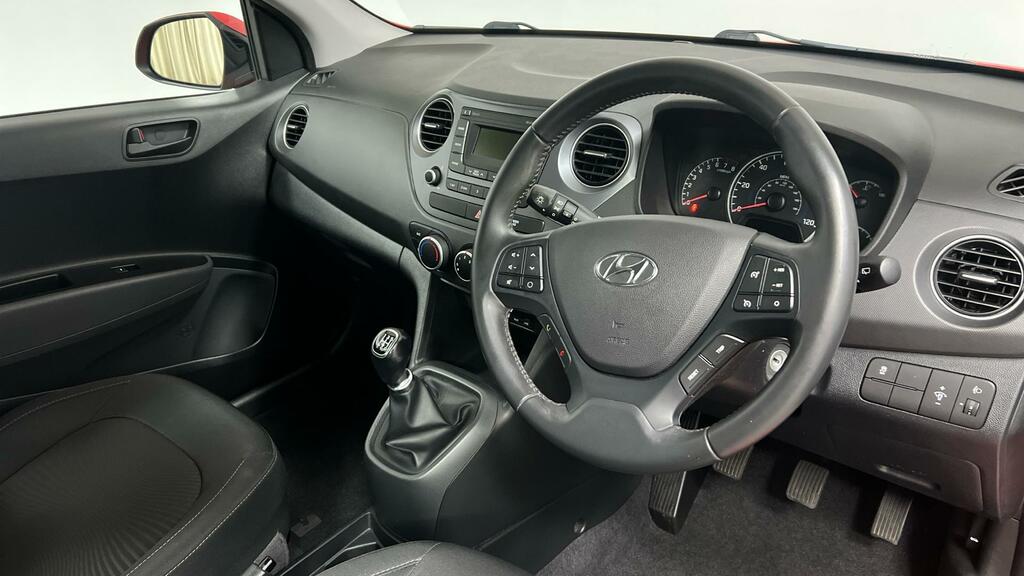 Hyundai I10 1.2 Se Hatchback Euro 6 87 Ps Red #6
