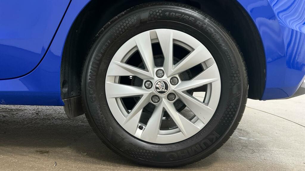 Skoda Fabia 1.0 Mpi Se Comfort Hatchback Eur NJ23PZZ Blue #5