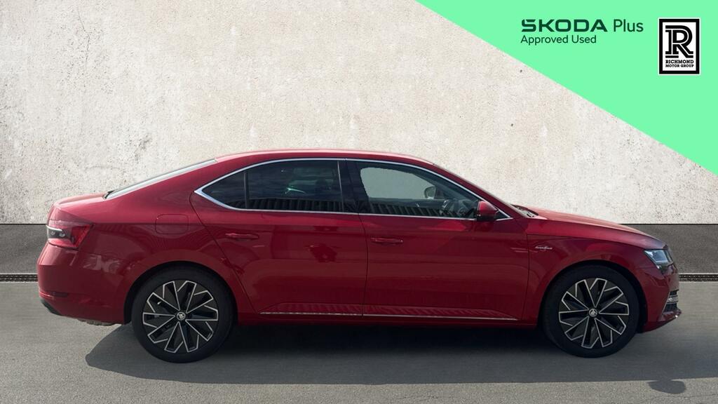 Skoda Superb 2.0 Tsi Laurin Klement Hatchback Dsg Red #4