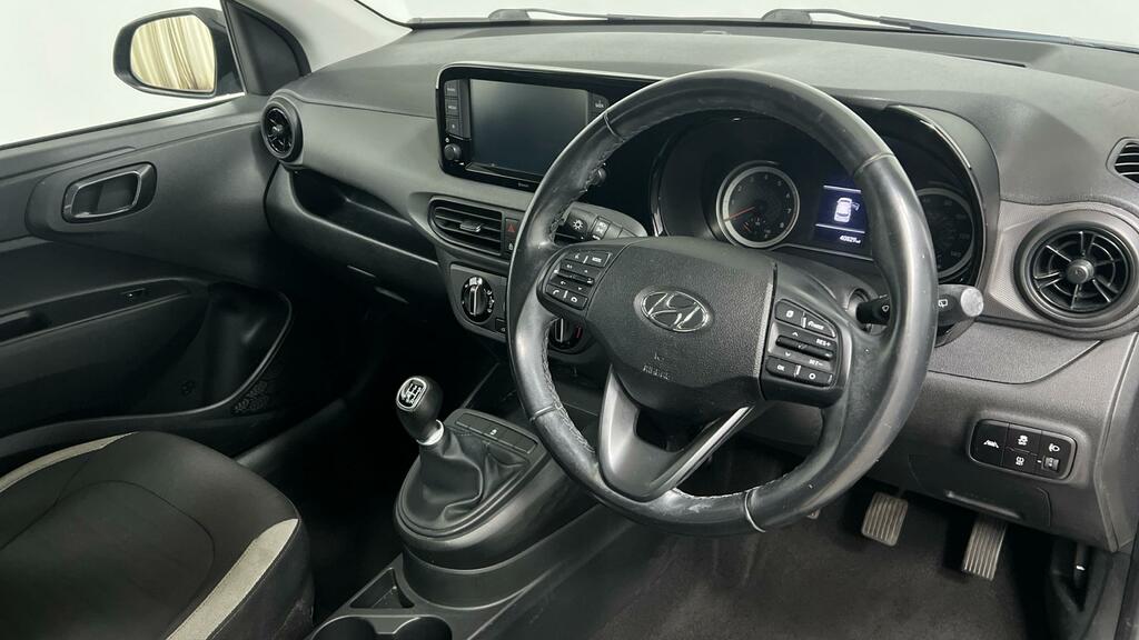 Hyundai I10 1.0 Se Connect Hatchback Euro 6 HT22DKY Black #6
