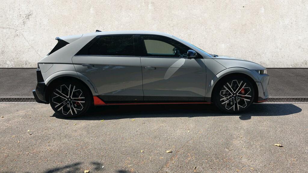 Hyundai Ioniq 5 84Kwh N Hatchback Awd 650 Ps Grey #4